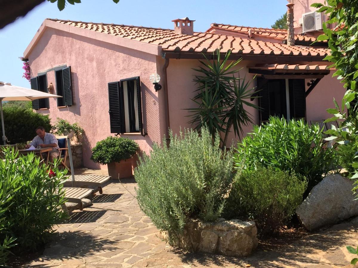 Studio-Appartment In Landhaus Mit Meerblick Porto Azzurro Exterior photo